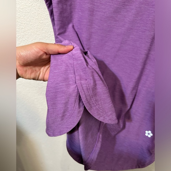 EUC TUFF ATHLETICS Lightweight Keyhole Long T-shirt Purple Pansy Color - Picture 6 of 8
